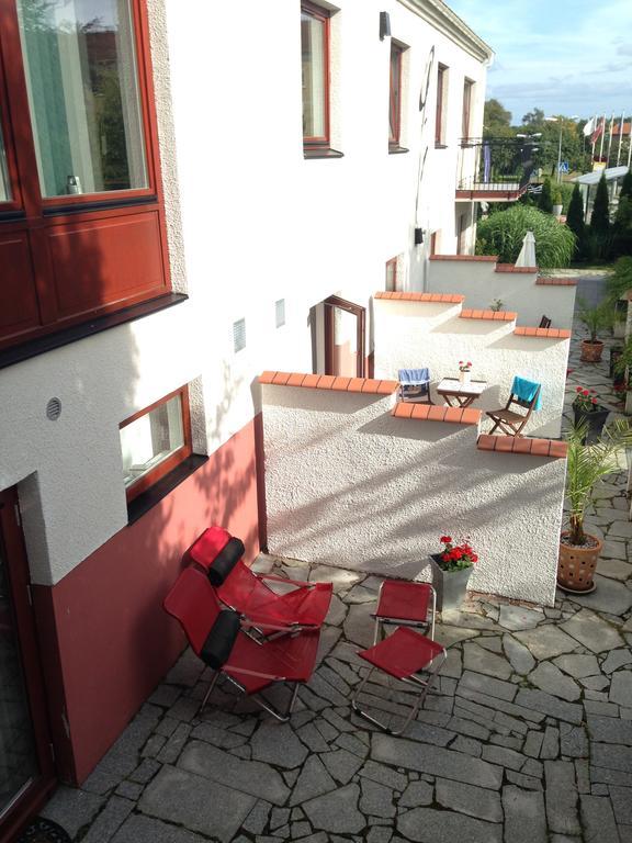 Solrosen I Simrishamn - Oesterlen Exteriér fotografie